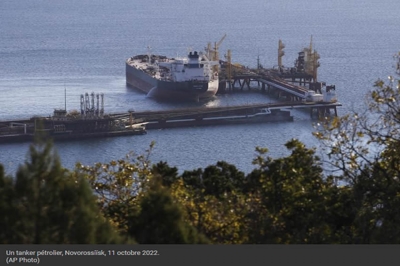 Direct-Ukraine : l&#039;embargo maritime sur le pétrole russe et le plafonnement du prix entrent en vigueur